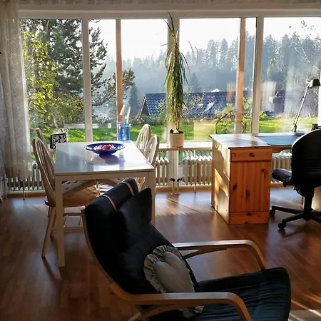 With 1 Bedroom *